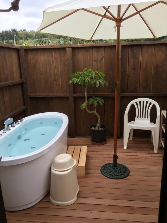Pensión Ocean View Churahashi Nakijin Exterior foto